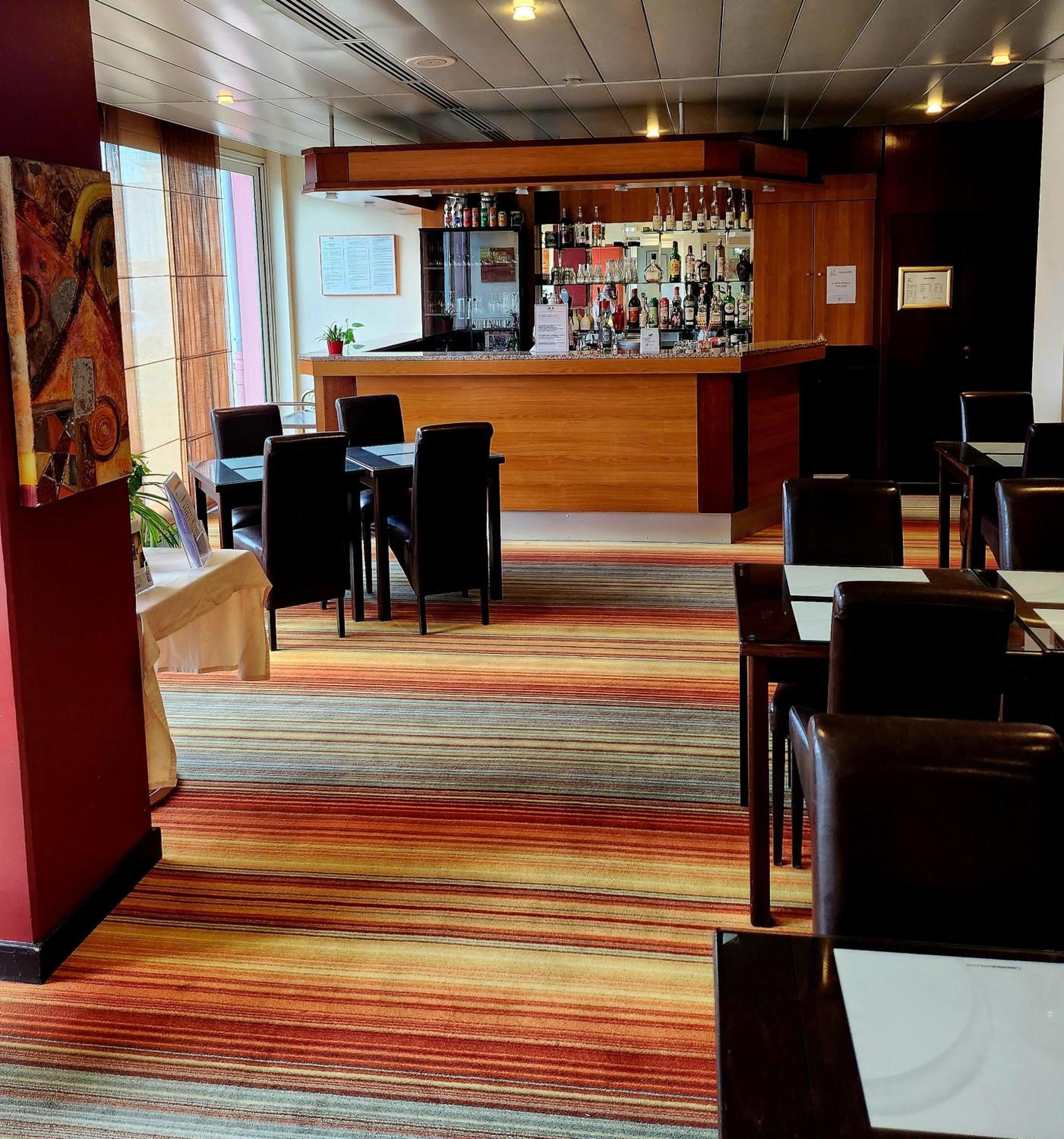 The Originals City, Hotel Le Forum, Strasbourg Nord Schiltigheim Εξωτερικό φωτογραφία