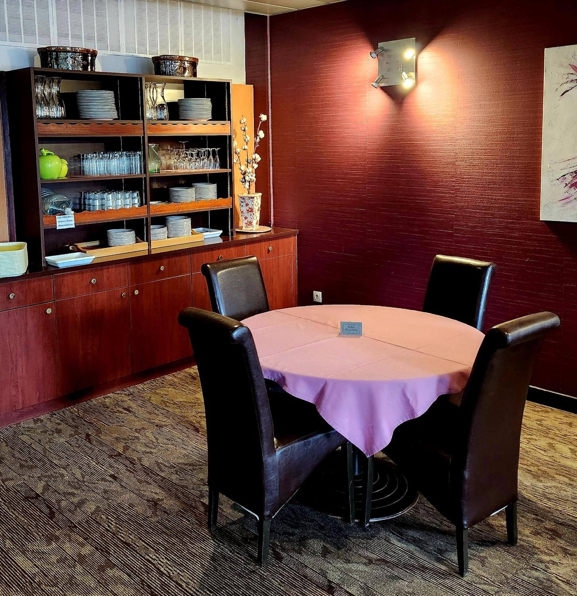 The Originals City, Hotel Le Forum, Strasbourg Nord Schiltigheim Εξωτερικό φωτογραφία
